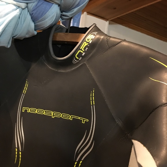 Wetsuit by Neosport Full Size 5MM NWT Perfect for Surfing 🏄‍♀️ Diving and More - Picture 12 of 13
